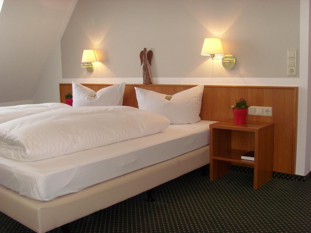 Hotel & Restaurant Engel Herbertingen Eksteriør billede